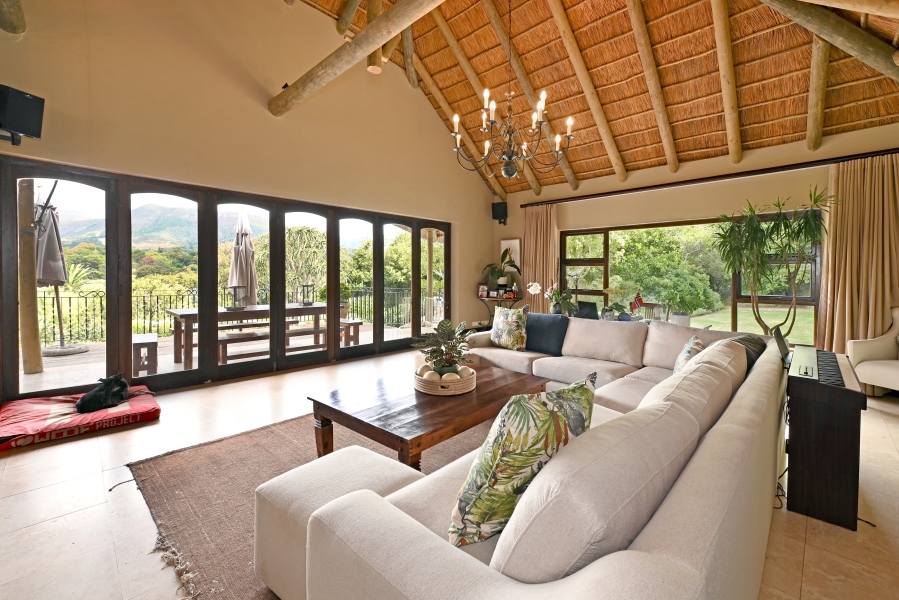 To Let 6 Bedroom Property for Rent in Constantia Western Cape
